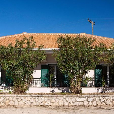 Spacious Studios Lefkada Mountain View Near Beach Dragano エクステリア 写真