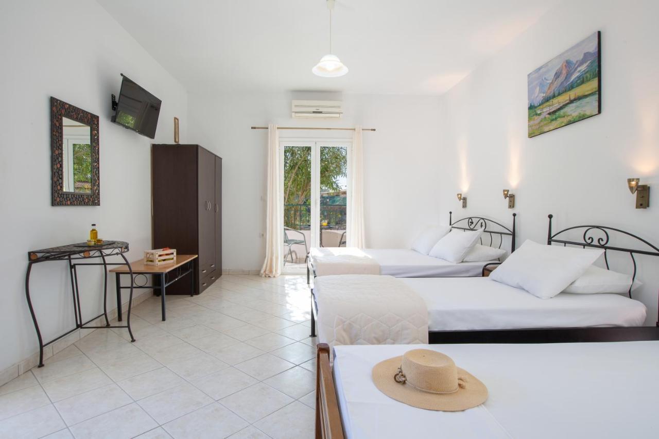 Spacious Studios Lefkada Mountain View Near Beach Dragano エクステリア 写真